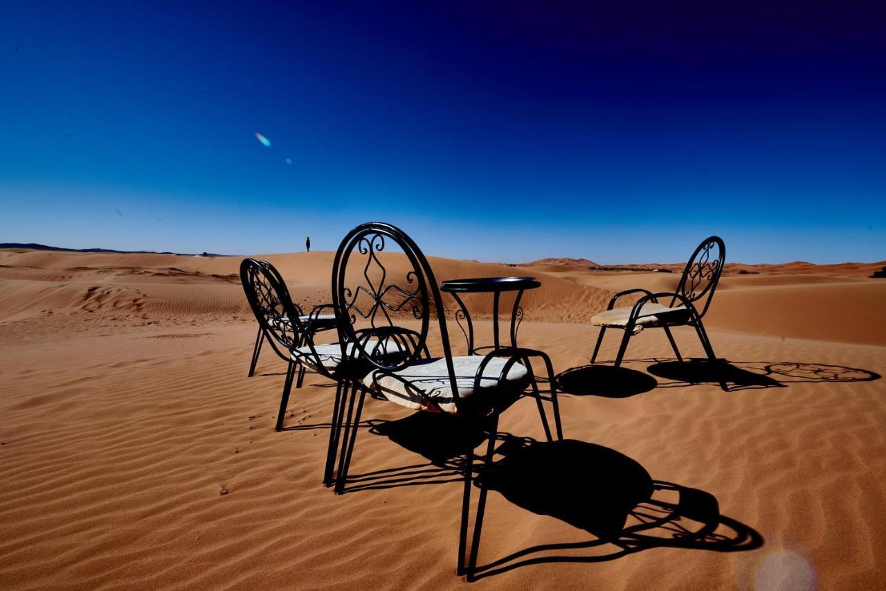 Desert Camp Camel & Sandboarding Merzouga Buitenkant foto