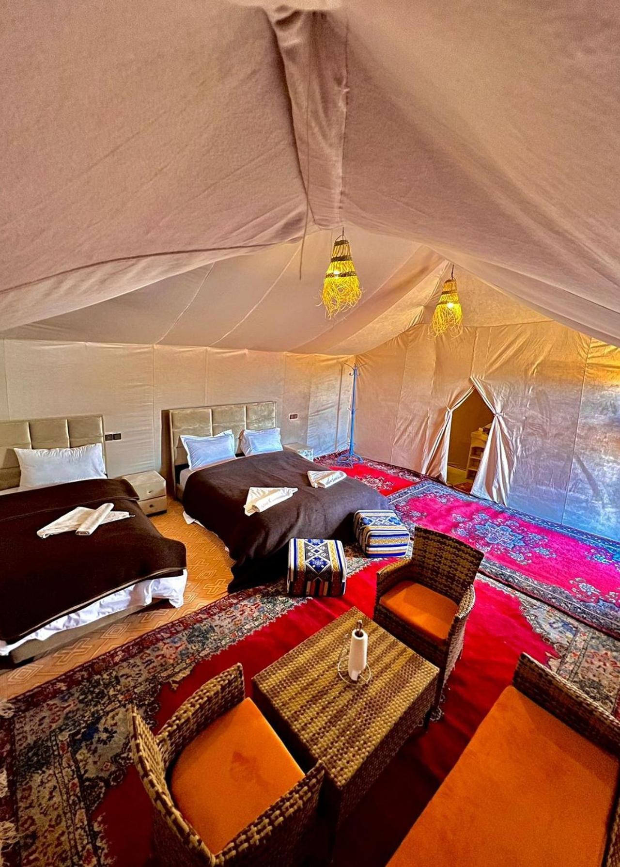 Desert Camp Camel & Sandboarding Merzouga Buitenkant foto
